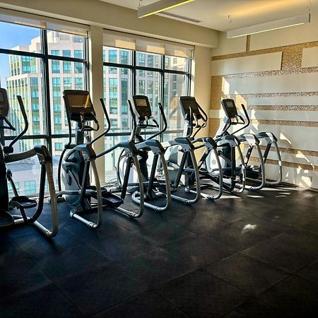 Stylish Suite At 300 Front Street W 多伦多 外观 照片