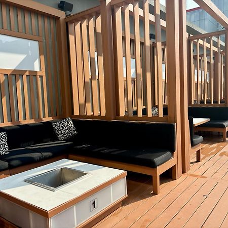 Stylish Suite At 300 Front Street W 多伦多 外观 照片