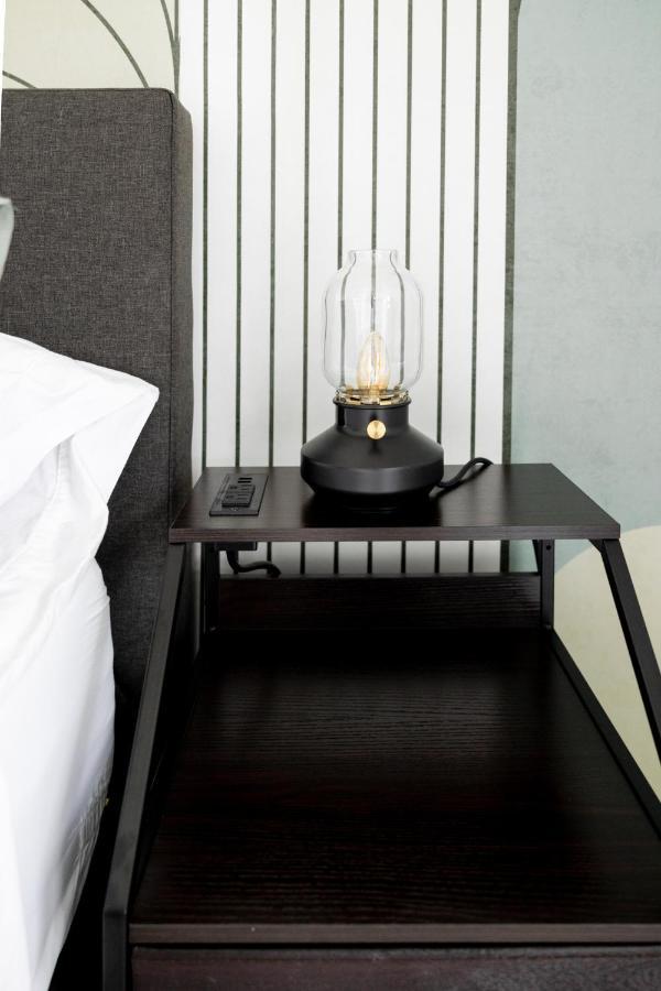 Stylish Suite At 300 Front Street W 多伦多 外观 照片