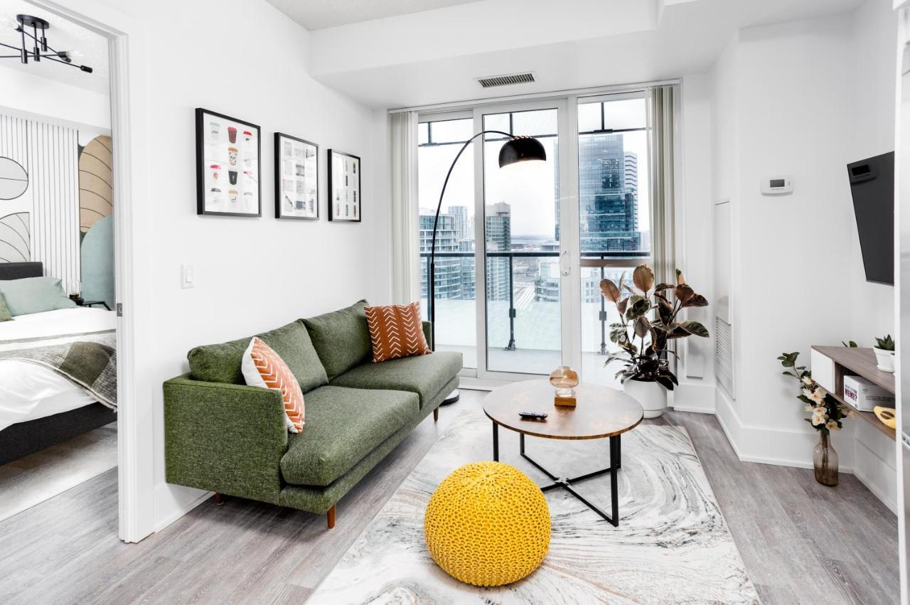 Stylish Suite At 300 Front Street W 多伦多 外观 照片