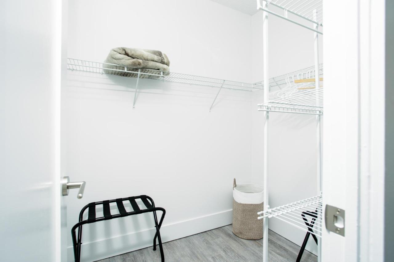 Stylish Suite At 300 Front Street W 多伦多 外观 照片