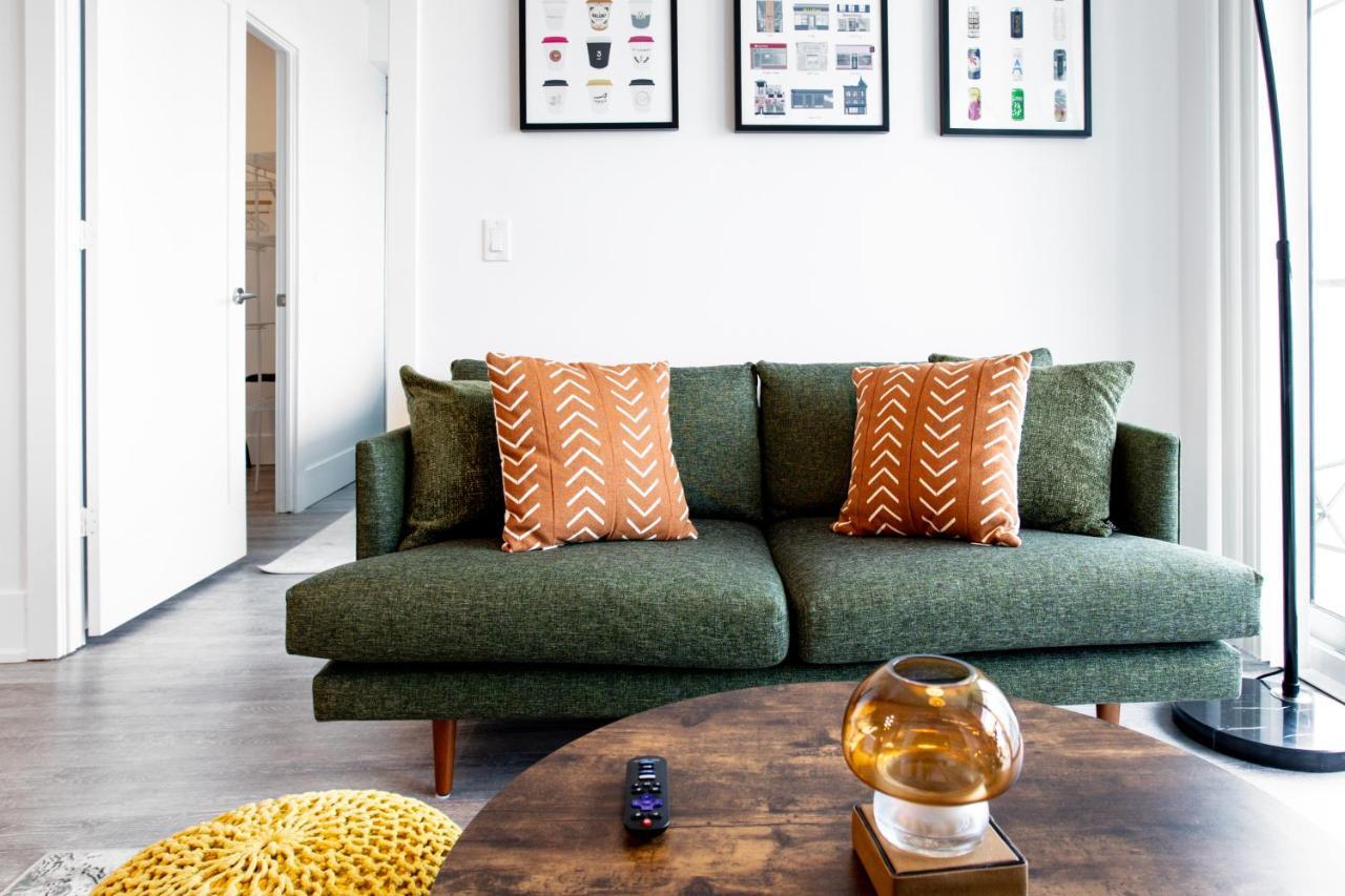 Stylish Suite At 300 Front Street W 多伦多 外观 照片