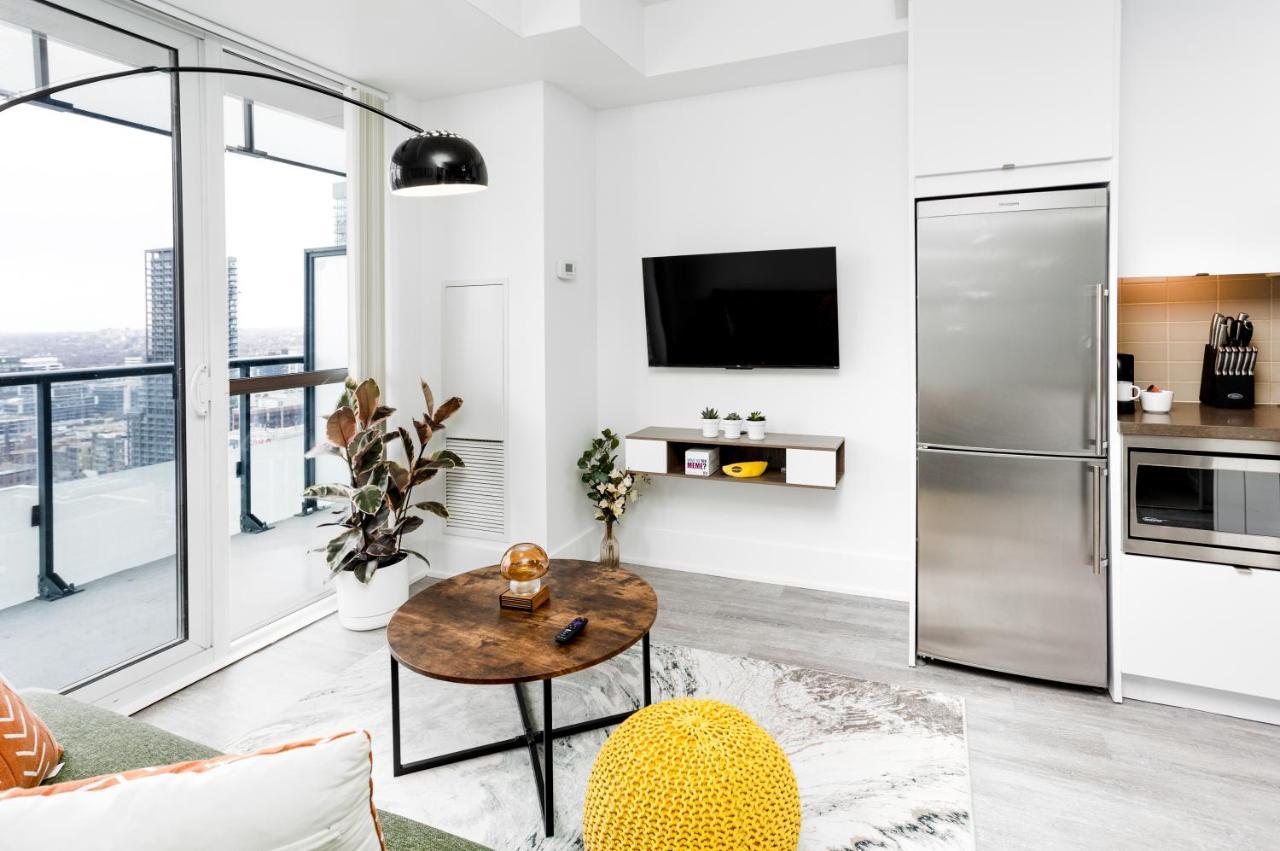 Stylish Suite At 300 Front Street W 多伦多 外观 照片